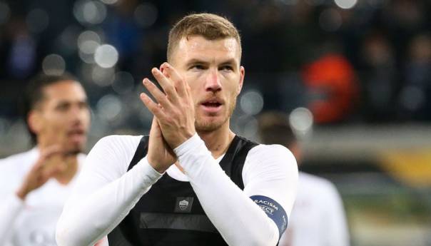 Edin Džeko neće igrati u nedjelju protiv Cagliarija