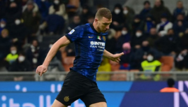 Edin Džeko predvodi napad Intera protiv Torina