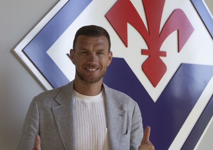 Edin Džeko zvanično potpisao za Fiorentinu!
