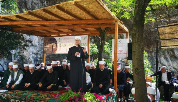 Ef. Dedović: Oni koji nas predstavljaju moraju čuti glas svog naroda