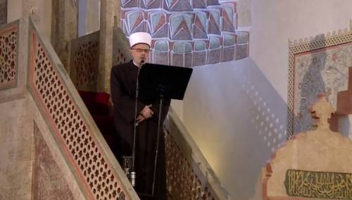 Ef. Ljevaković u hutbi pozvao na poštivanje mjera nadležnih protiv epidemije