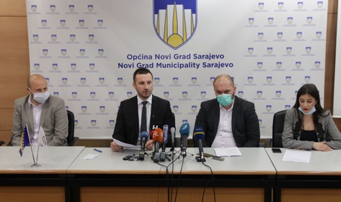 Efendić: Građani plaćaju zdravstveno osiguranje, zaslužuju adekvatnu uslugu