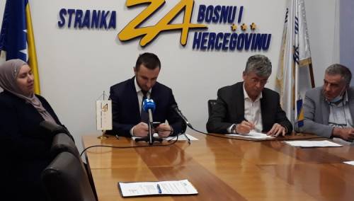 Efendić: Stranka za BiH poziva političke stranke na dijalog