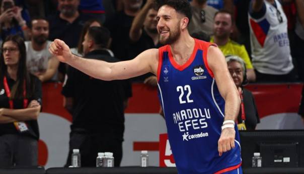 Efes uz dosta muke savladao Žalgiris