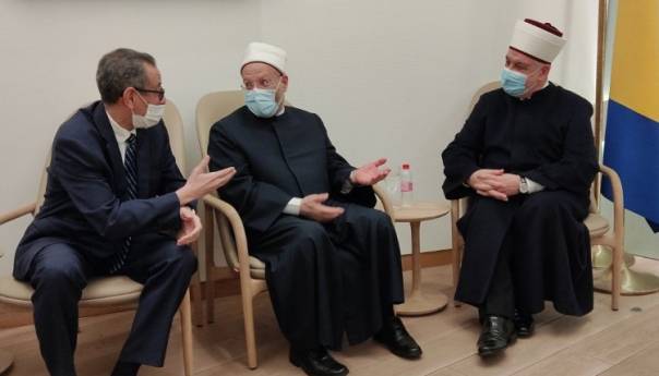 Egipatski muftija doputovao u zvaničnu posjetu Islamskoj zajednici u BiH