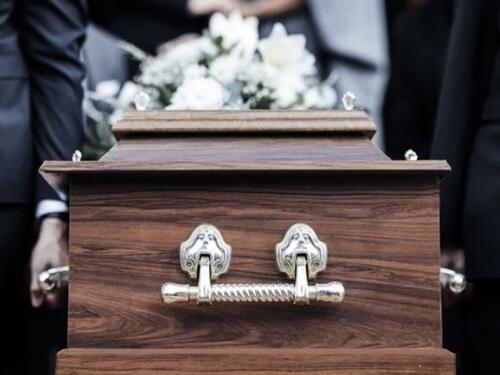 Ekološke norme: Francuzi sve više biraju “zelene“ sahrane