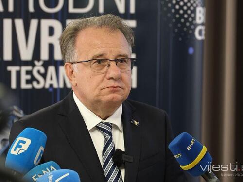 Ekonomski rast moguć, ali političke podjele guše šanse BiH