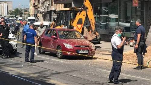 Eksplodirala plinska cijev u centru Sarajeva, oštećena vozila
