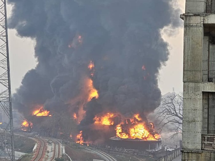 Eksplozija na naftnom terminalu u Gvineji, najmanje osmero poginulih