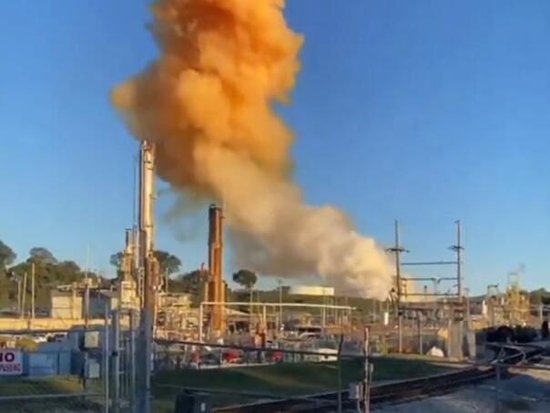 Eksplozija u fabrici Misisipiju izazvala curenje amonijaka, stanovništvo evakuisano