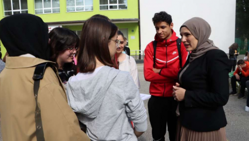 Eksternu maturu polaže 4.200 učenika u 79 osnovnih škola