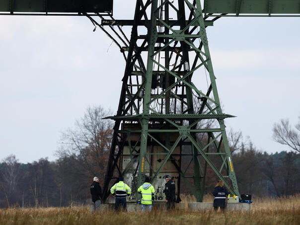 Ekstremisti sabotirali Teslinu fabriku u Njemačkoj
