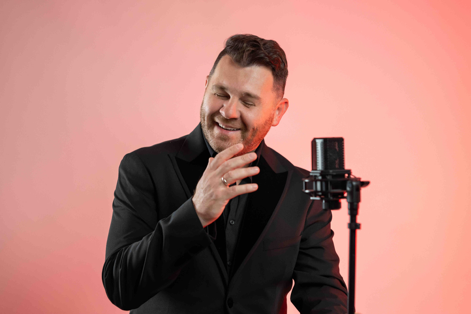 Eldin Huseinbegović prvi put solo pred sarajevskom publikom u BKC-u