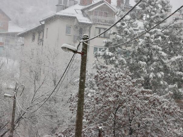 Električar teško povrijeđen u eksploziji u trafo stanici kod Banjaluke