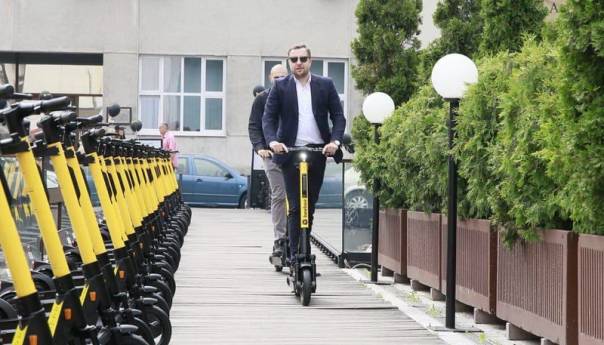 Električni romobili za poboljšanje života i smanjenje zagađenja