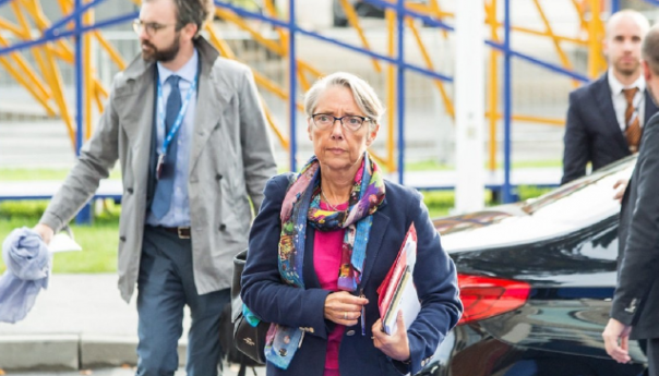 Elisabeth Borne: Ove zime bi se kompanije mogle suočiti s ograničenjem energije