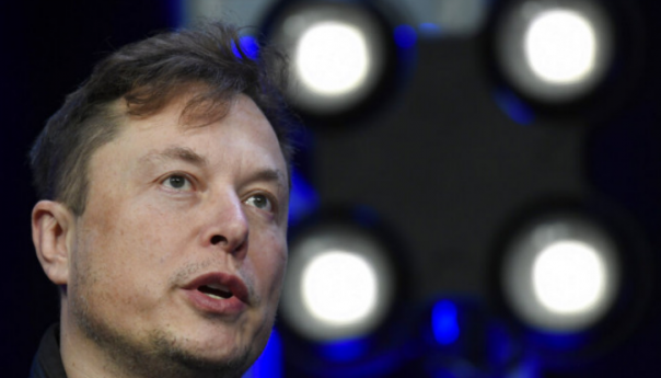 Elon Musk sam vodi Twitter: Otpustio svih devet direktora