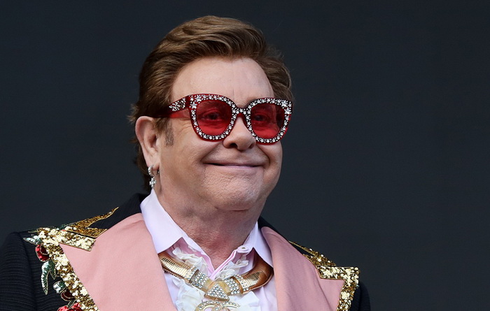 Elton John poziva na masovno testiranje na HIV