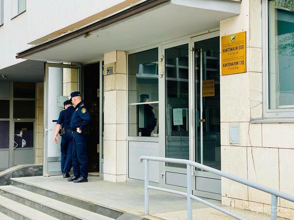 Elvir Osmanović iz Lukavca osuđen na 15 godina zbog ubistva Hamdije Mujića