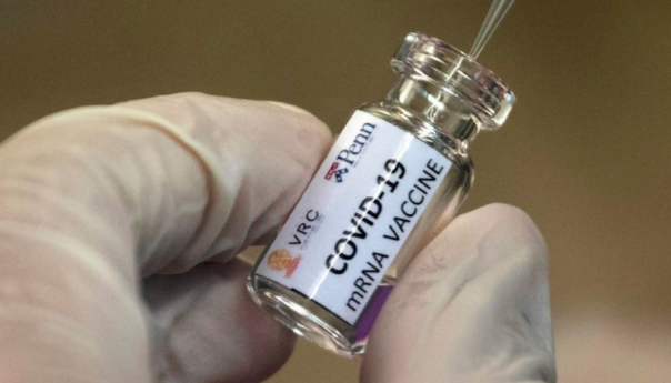 EMA odobrila bivalentnu vakcinu protiv koronavirusa za djecu i odrasle