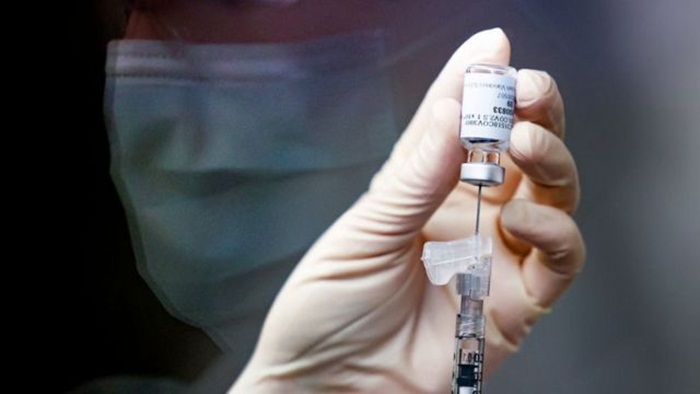 EMA zbog tromboza ispituje i cjepivo Johnson&Johnson