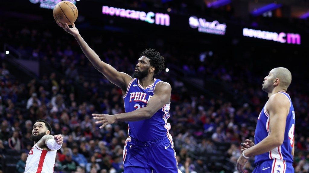 Embiid u povratku na terene postigao 41 poen u pobjedi 76-ersa protiv Rocketsa