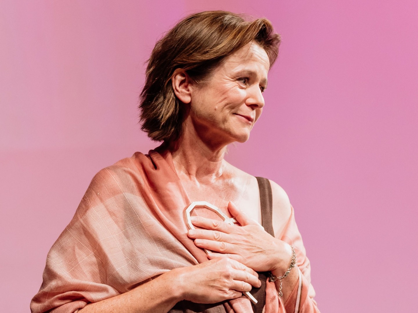 Emily Watson kroz suze primila Počasno Srce Sarajeva