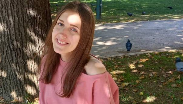 Emina treba našu pomoć