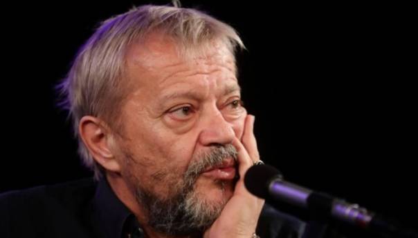 EMIR HADŽIHAFIZBEGOVIĆ - FILM KOJI ŽIVIMO