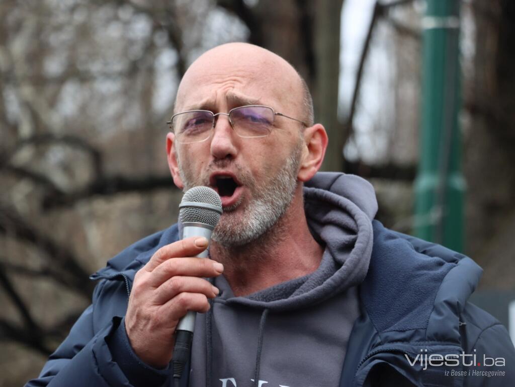 Emotivan govor oca Džejle Drapić: Neka se čuje glas...