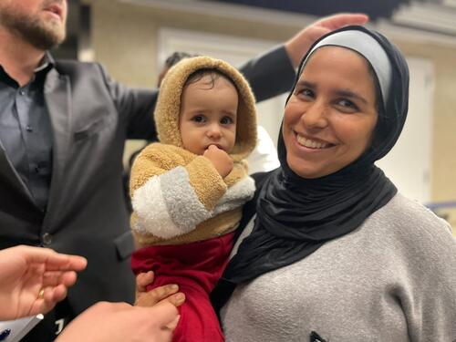 Emotivne scene: Grupa bh. državljana iz Gaze dočekana u Sarajevu