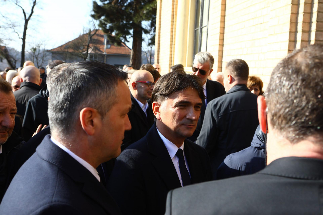 Emotivni Dalić: Šefe, slavimo tebe i sve lijepe trenutke s tobom