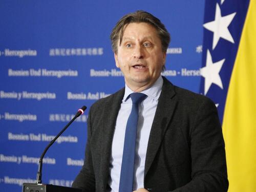 Emrić: Čović 'predvodi' EU procese, a predlaže uvođenje aparthejda