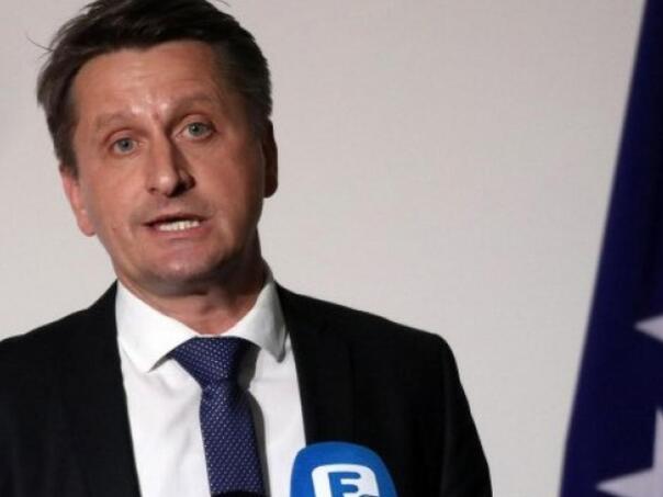 Emrić: Spriječiti realizaciju antidržavnog plana „Trojka-HDZ-SNSD“ iz Bakinaca