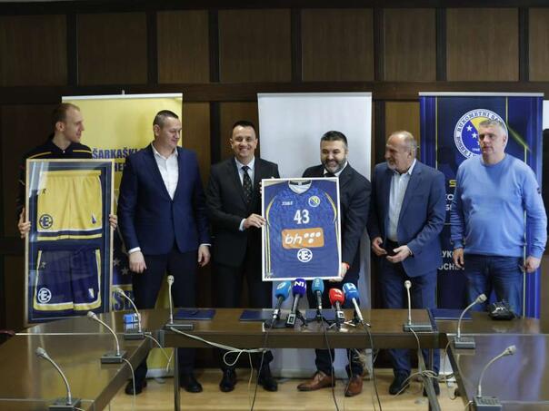 Energoinvest sponzor muške košarkaške i rukometne reprezentacije BiH