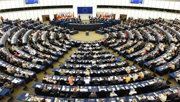 EP izglasao tri mjere za borbu protiv pandemije i njezinih posljedica