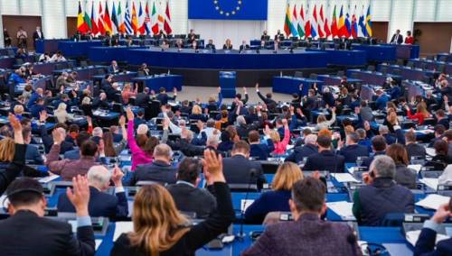 EP odlučio o prekidu saradnje s naučnom zajednicom Rusije