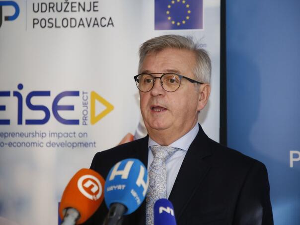 EPBiH nagomilala gubitak, pa privredi diže cijene struje