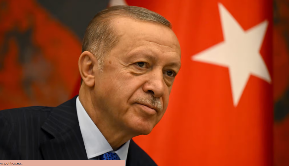 Erdogan: Dok sam ja na vlasti, kamatne stope će se snižavati