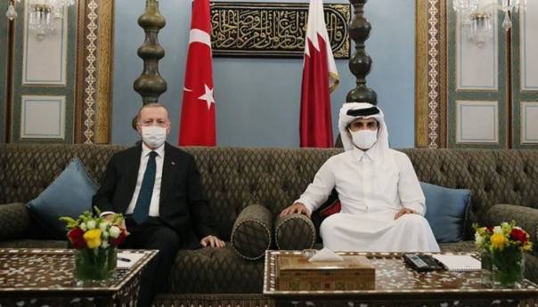 Erdogan doputovao u posjetu Kataru