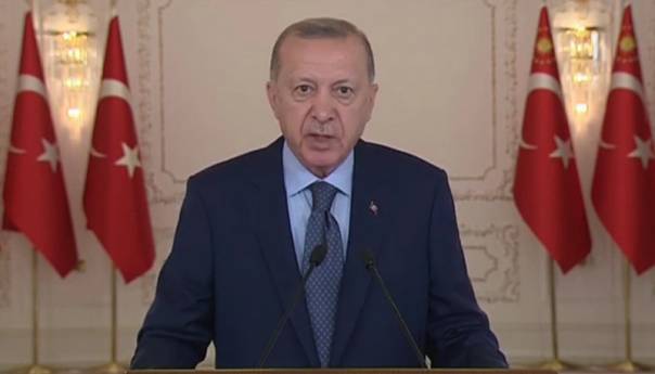 Erdogan: Genocid u Srebrenici je crna mrlja evropske i ljudske povijesti