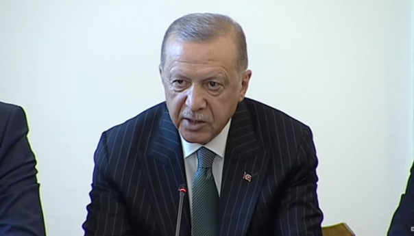 Erdogan: Građani BiH će moći u Tursku s ličnim kartama