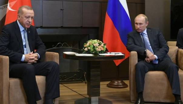 Erdogan i Putin razgovarali o ratu Rusije i Ukrajine