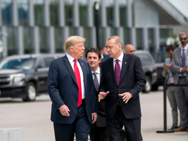 Erdogan i Trump danas se sastaju u Haagu