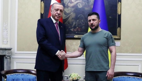 Erdogan i Zelenski razgovarali telefonom