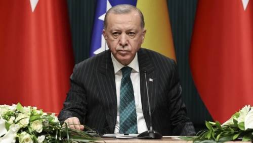 Erdogan: Nastavljamo pomagati BiH u borbi s pandemijom