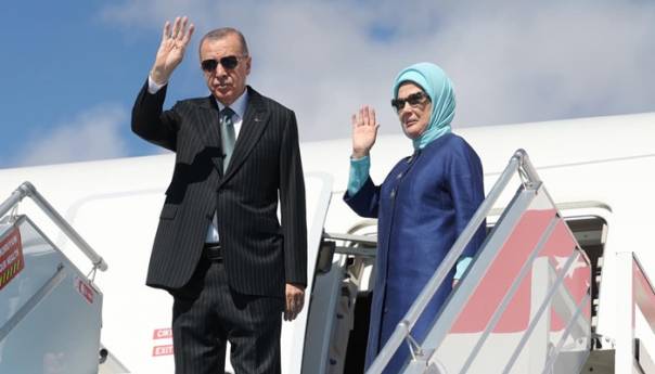 Erdogan: Pokušavamo izbjeći tenzije, podrška suverenoj BiH