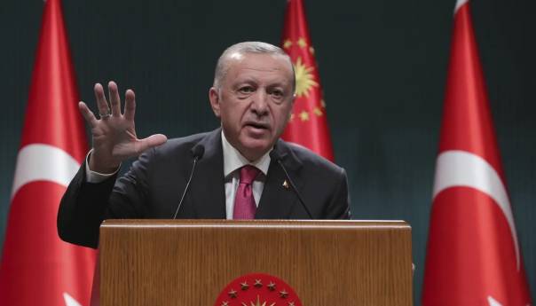 Erdogan ponovo prijeti blokiranjem pristupanja Švedske i Finske u NATO