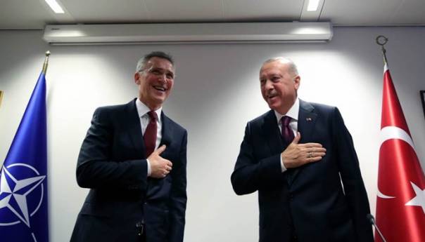 Erdogan pozvao NATO na podršku i solidarisanje s Turskom