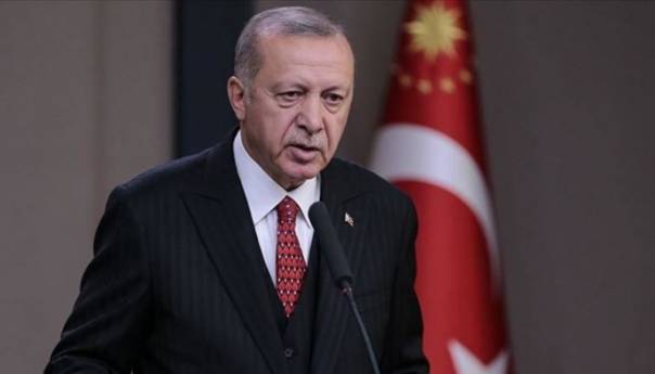 Erdogan pozvao Turke da ne kupuju francuske robe